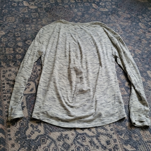 Lululemon Meant To Move Long Sleeve Tiger Space Dye Black White Scoop Neck Gray - Picture 10 of 10